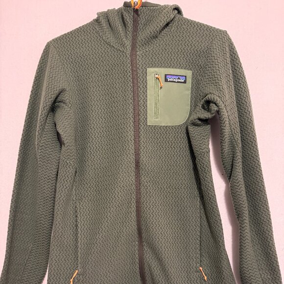 Patagonia Tops - Patagonia R1 Air Full-Zip Hoody Torrey Pine Green Women's Size Medium